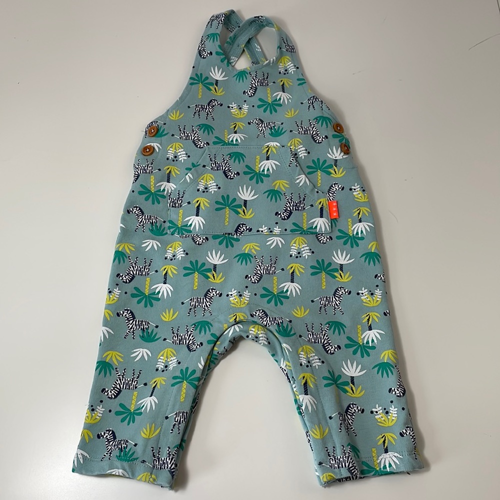 HEMA Baby jumpsuit, zebra pattern, Size 6M